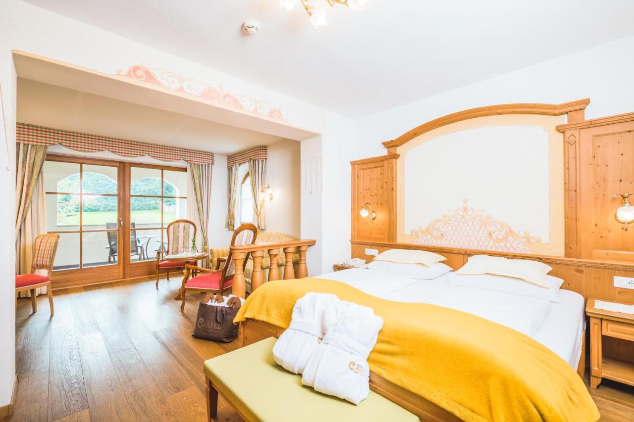 Hotel Castel Oswald Von Wolkenstein カステルロット エクステリア 写真